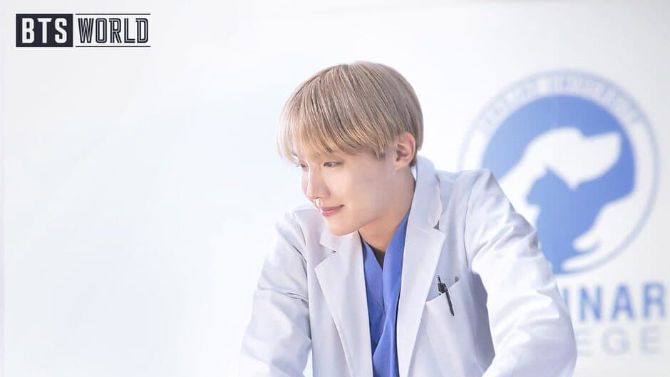 BTS World screenshot